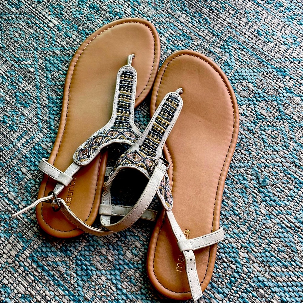 Size 9 sandals